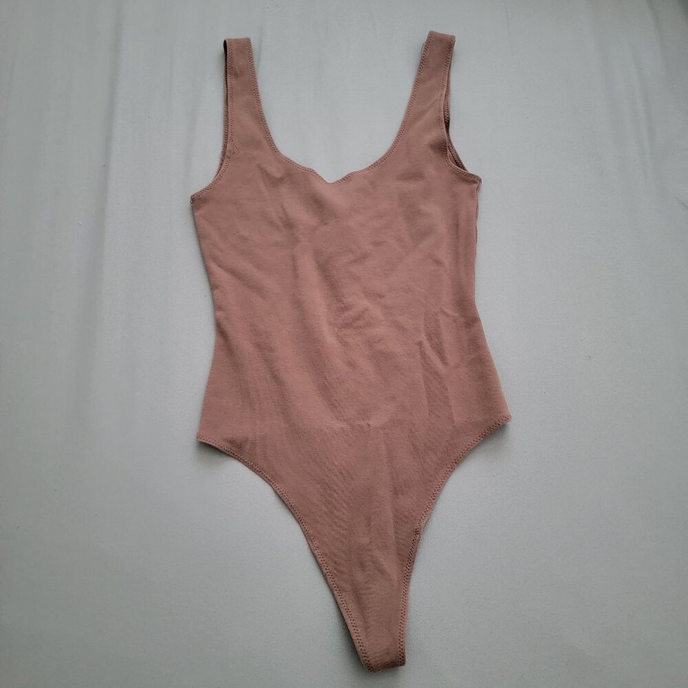 Aritzia Wilfred Free | Mauve Bodysuit